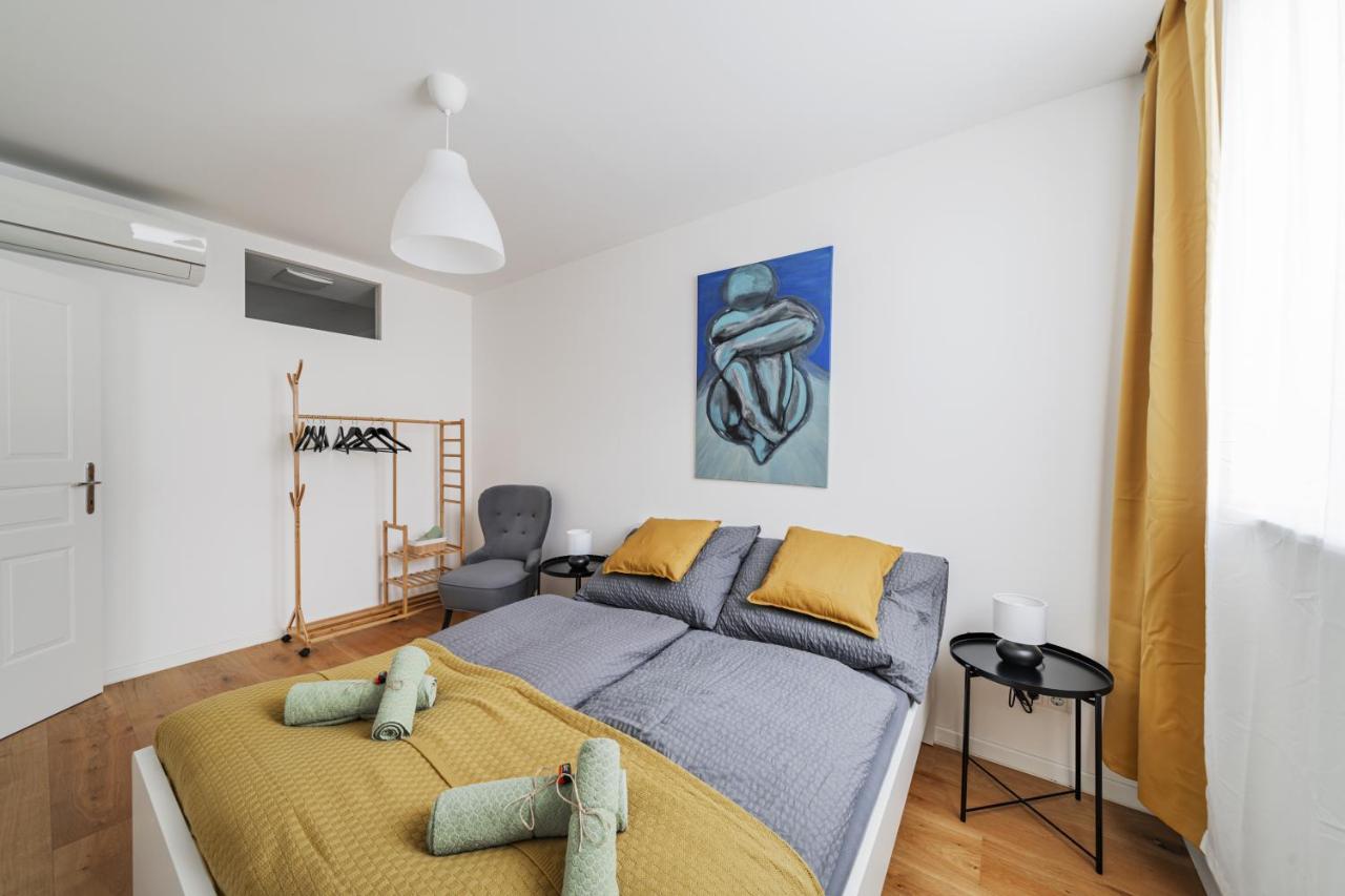וינה Business Apartment With Air Condition מראה חיצוני תמונה