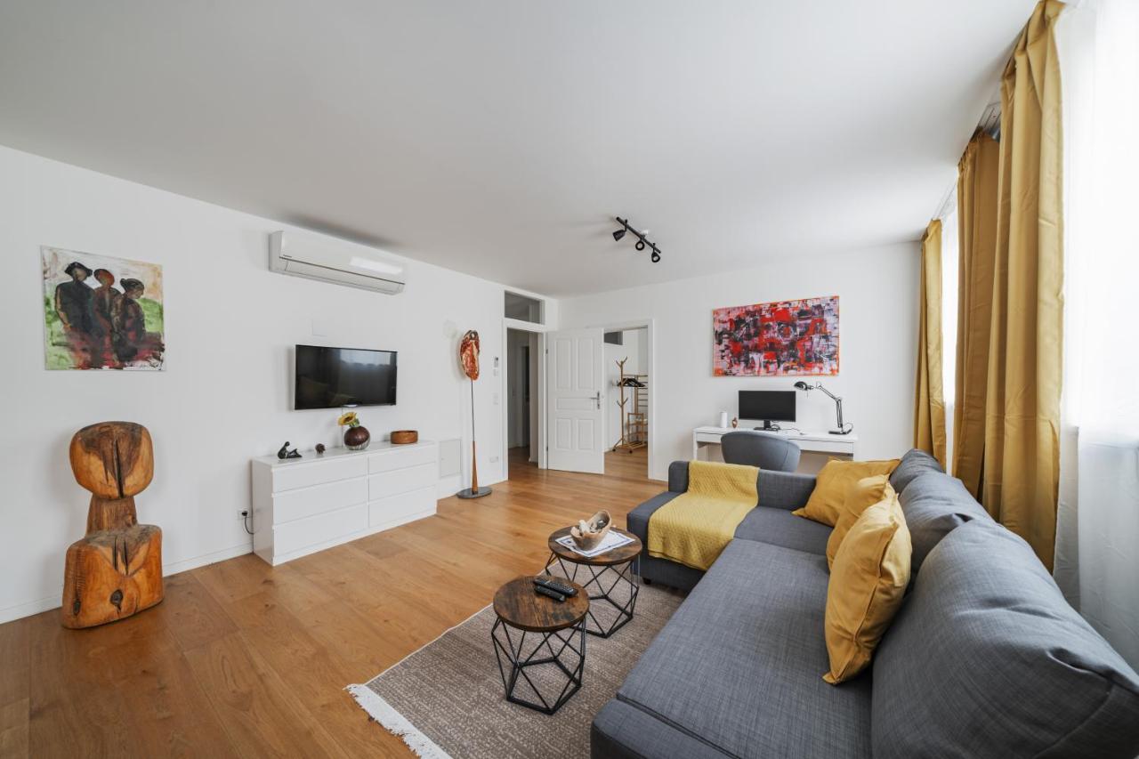 וינה Business Apartment With Air Condition מראה חיצוני תמונה